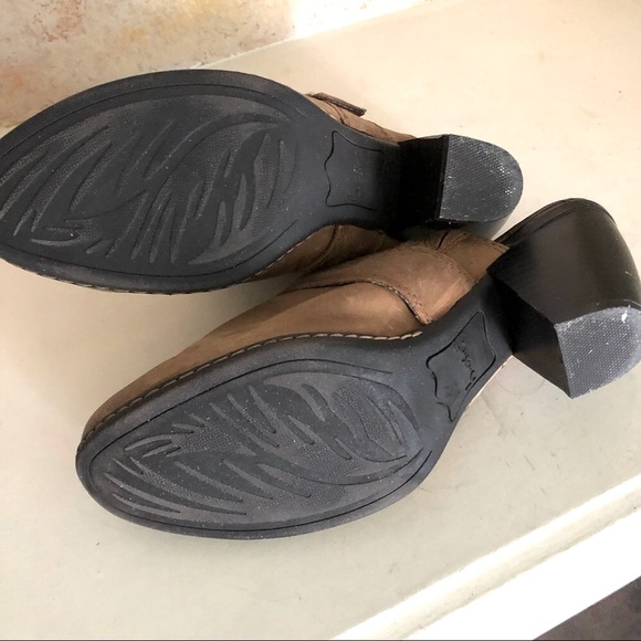 B.O.C. Born of Concept Clogs Mule Beach Leather Comfort Size 8 Distressed Brown - Picture 6 of 11